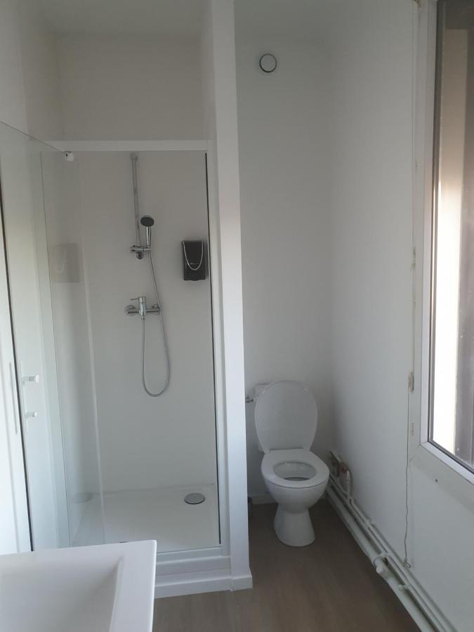 Hotel Aux Bons Amis Ρενς Εξωτερικό φωτογραφία