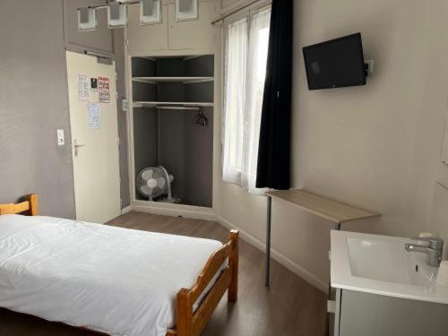 Hotel Aux Bons Amis Ρενς Εξωτερικό φωτογραφία